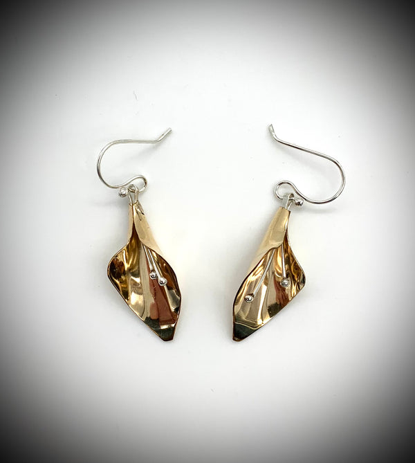 GF Trumpet Flower Earrings - Jewelry Edgecomb Potters