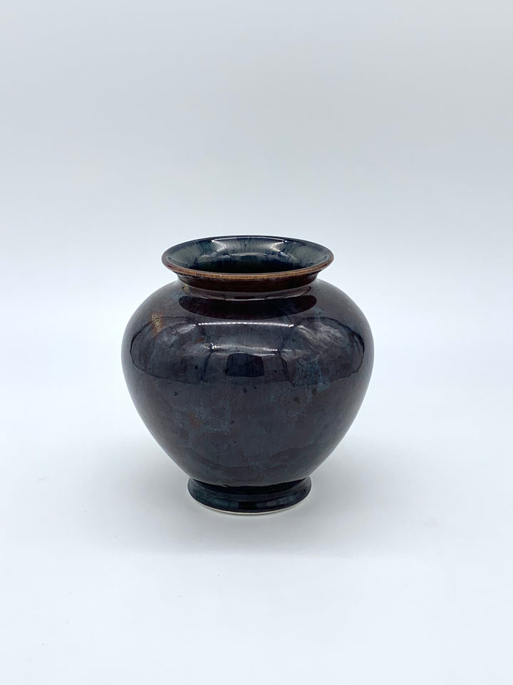 Ginger Jar Vase - Pottery Edgecomb Potters